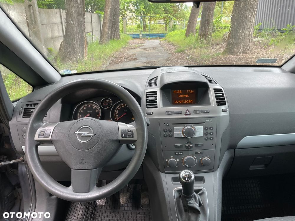 Opel Zafira 1.6 - 6