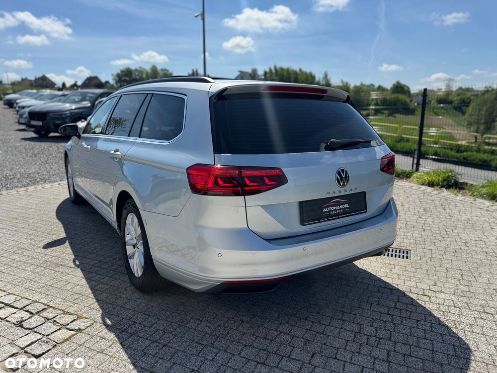 Volkswagen Passat - 7