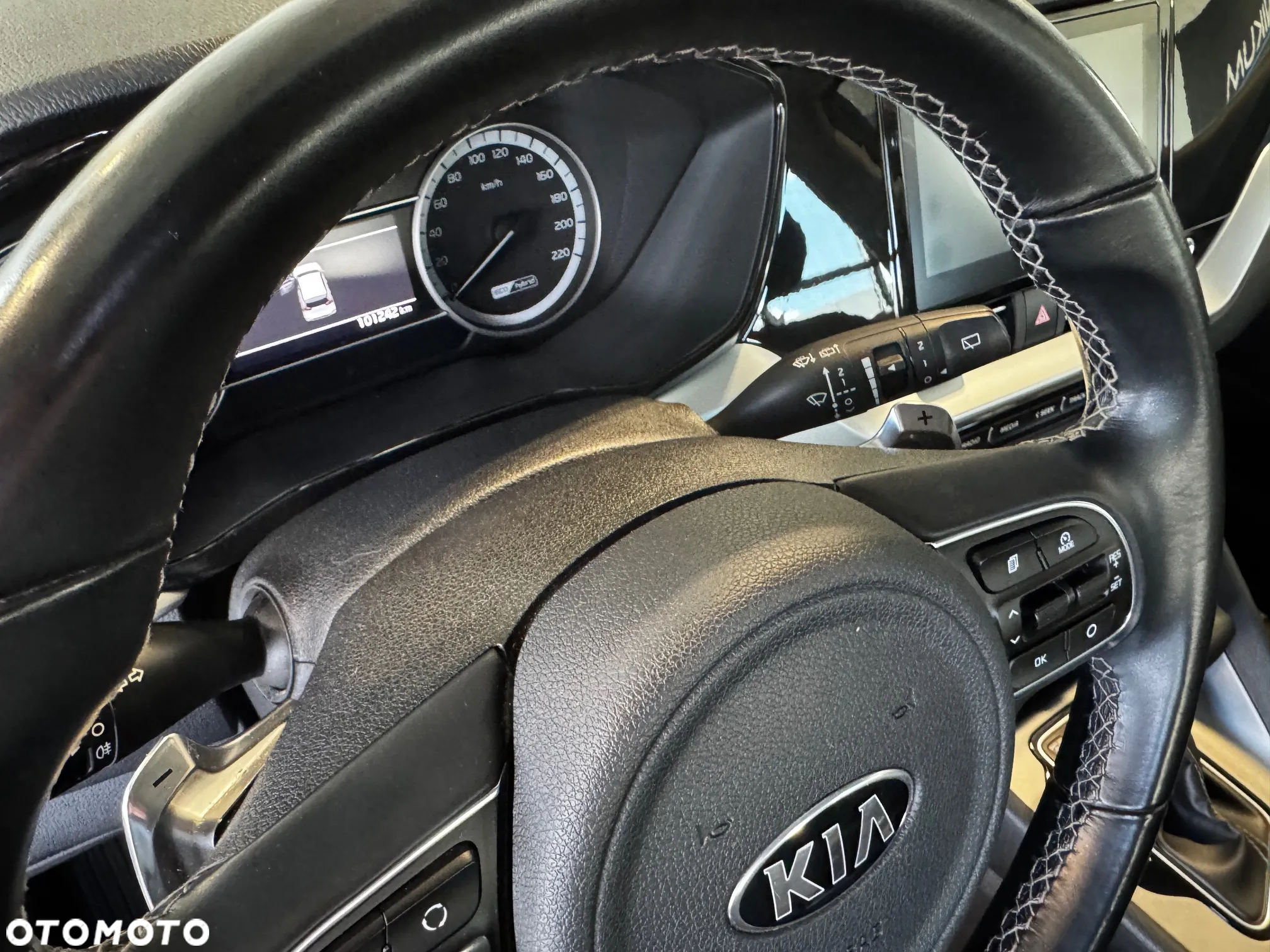 Kia Niro 1.6 GDI Hybrid L Business Line - 13