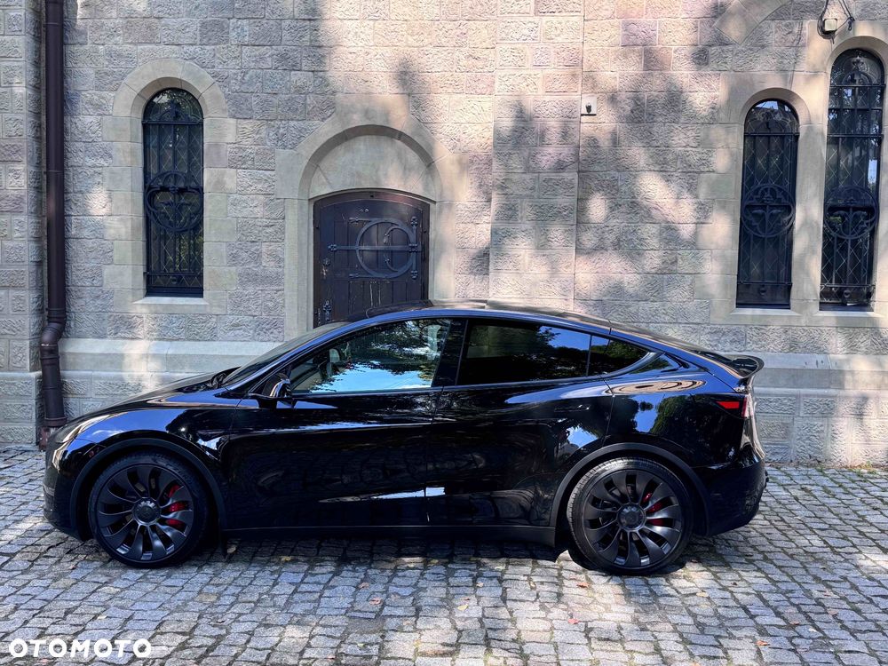 Tesla Y Model Performance Dual Motor AWD - 5