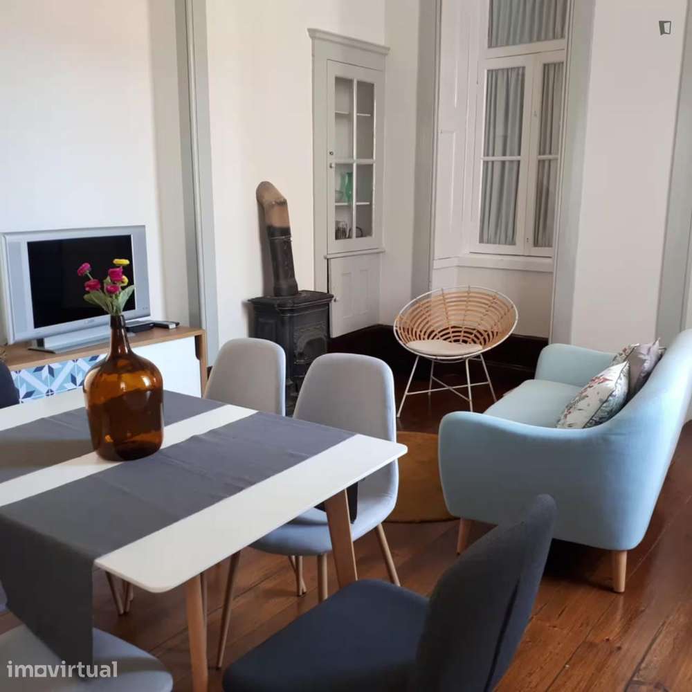 Apartamento com 3 quartos - localizado em Aveiro - Grande imagem: 4/10