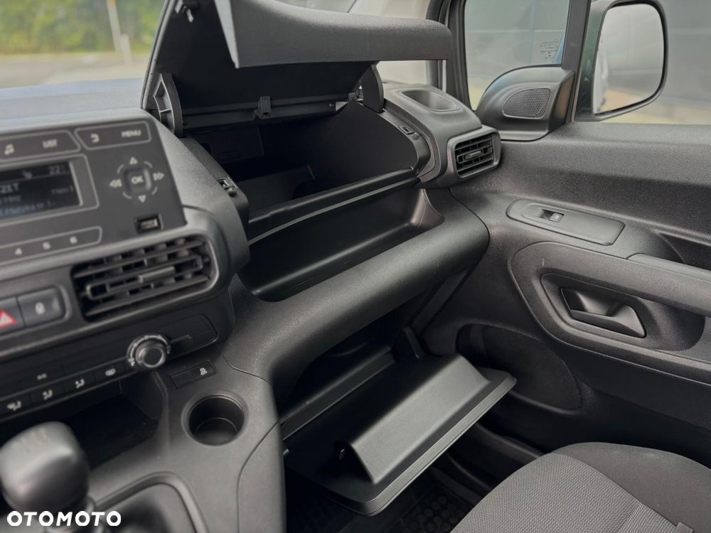 Toyota Proace City Verso 1.2 D-4T Business - 25