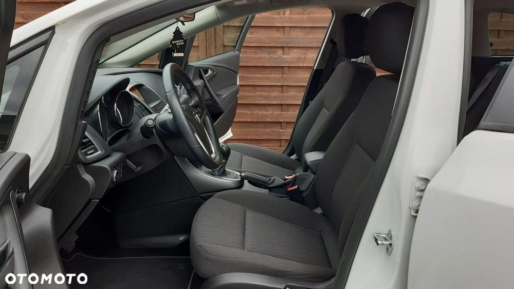 Opel Astra 1.4 Turbo Style - 19