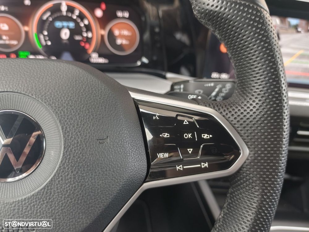 VW Golf 1.4 TSI GTE+ DSG - 35