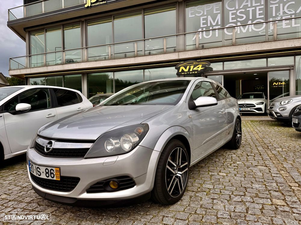 Opel Astra GTC 1.3 CDTI - 2