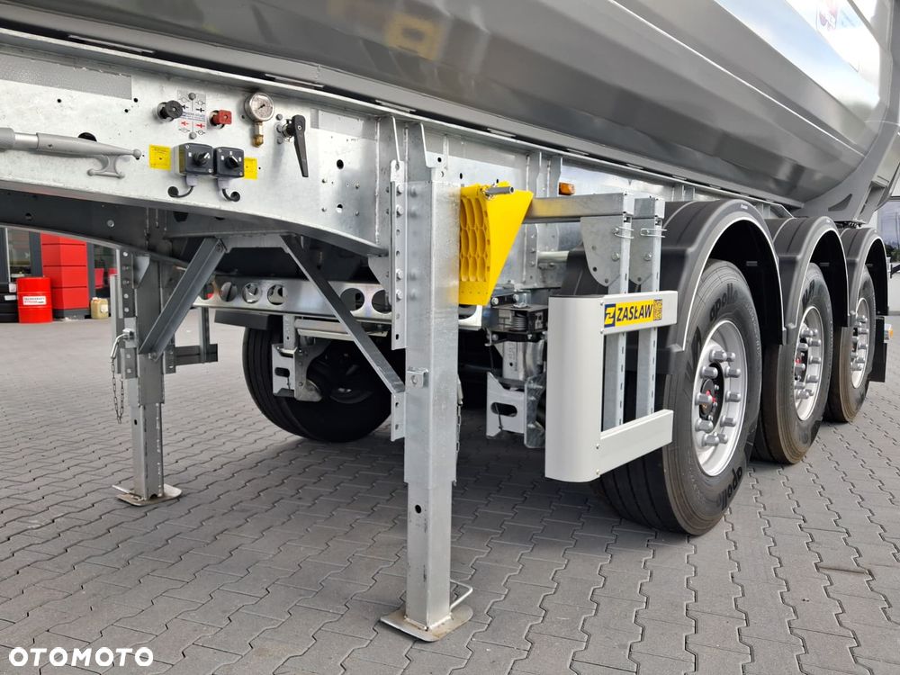 Zaslaw NOWY MODEL, CAŁA HARDOX 500 24/27m3 - 6
