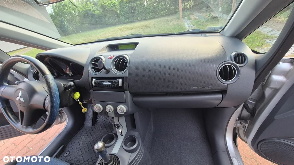 Mitsubishi Colt 1.1 Inform - 20