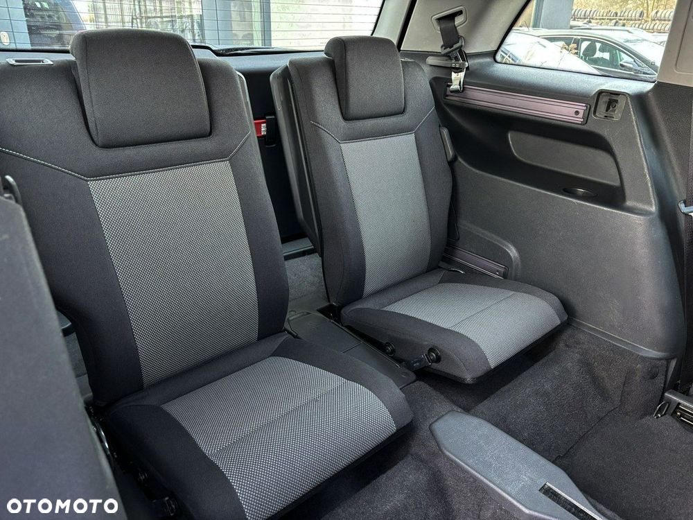 Opel Zafira 1.8 Family Plus - 23