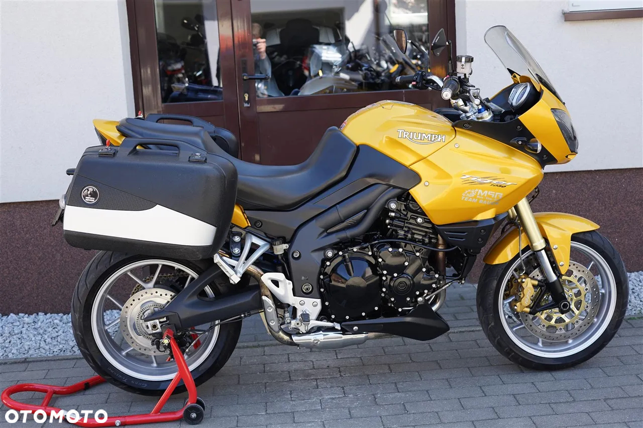 Triumph Tiger - 2