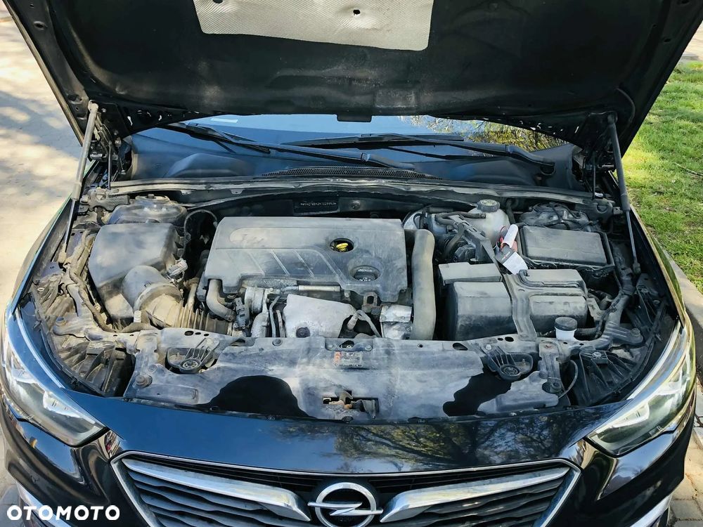 Opel Insignia - 8