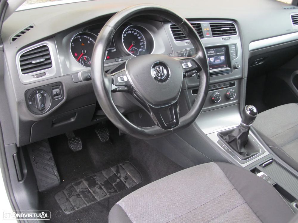 VW Golf 1.6 TDi Trendline - 5