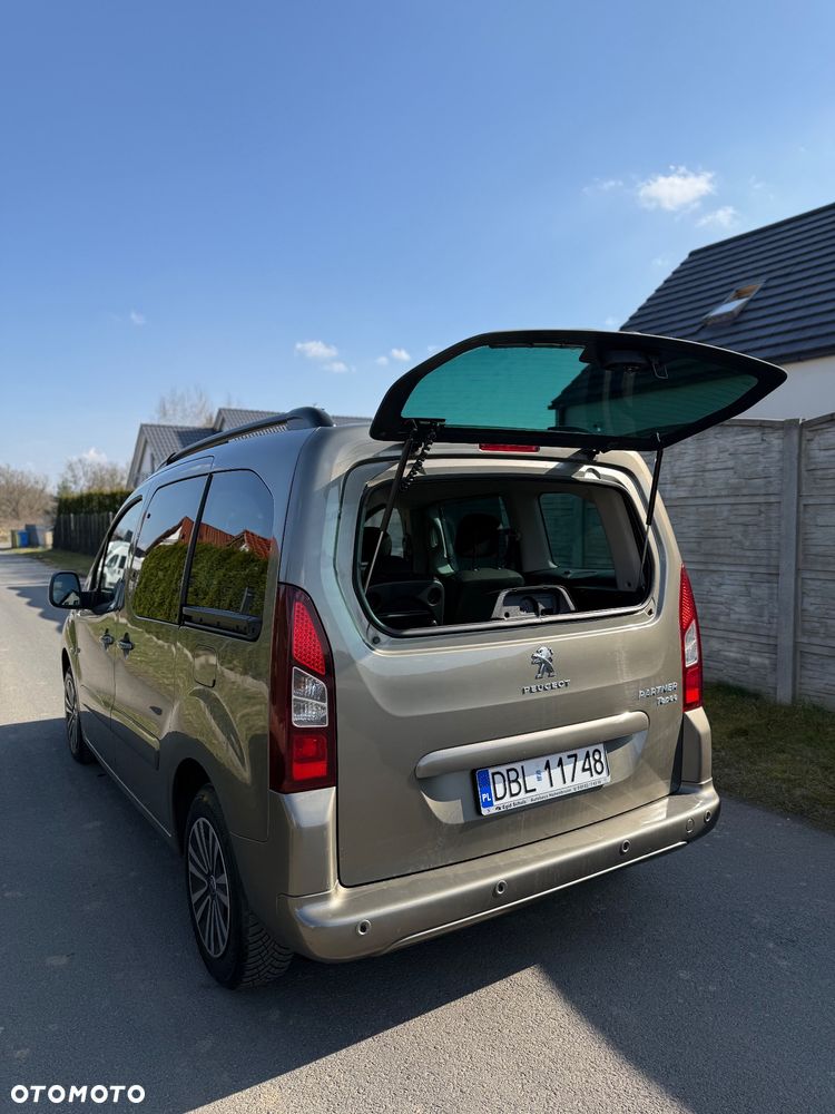 Peugeot Partner HDi FAP 115 Family - 4