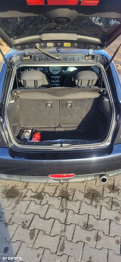 MINI Cooper Standard - 25