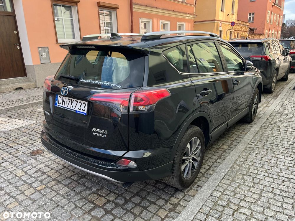 Toyota RAV4 Hybrid Premium 4x2 - 7