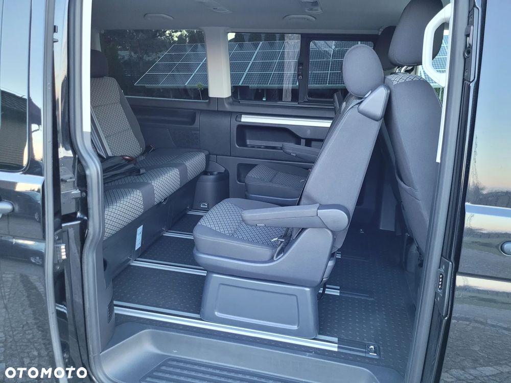 Volkswagen Multivan 2.0 TDI L1 Comfortline DSG - 8