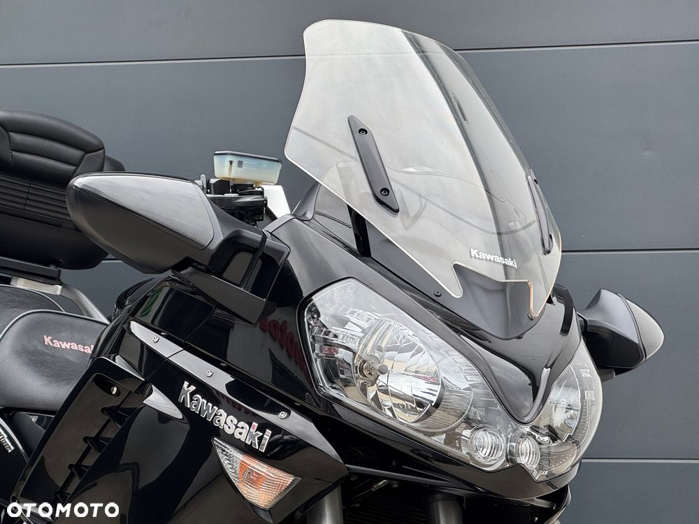Kawasaki GTR - 2