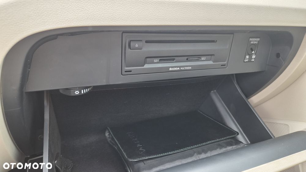 Skoda Octavia 1.6 TDI DPF IMPULS EDITION 4x4 - 22