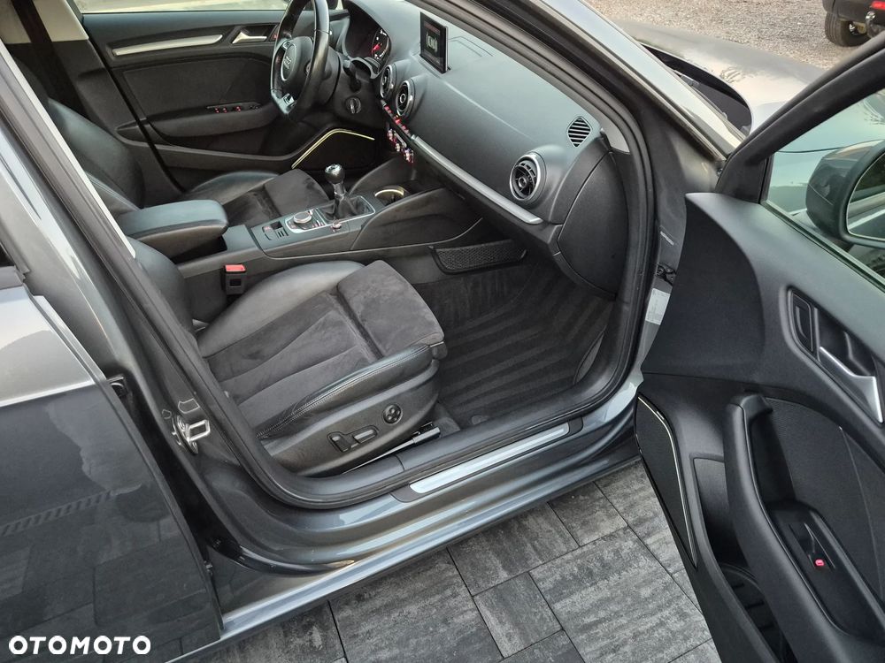 Audi A3 Sportback 1.6 TDI clean diesel Ambiente - 30