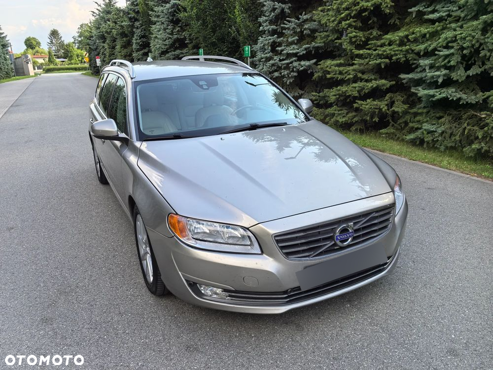 Volvo V70 D2 Dynamic Momentum - 3