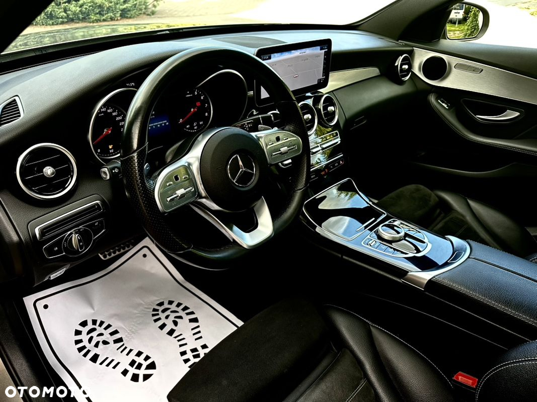 Mercedes-Benz Klasa C 180 T 9G-TRONIC AMG Line - 23