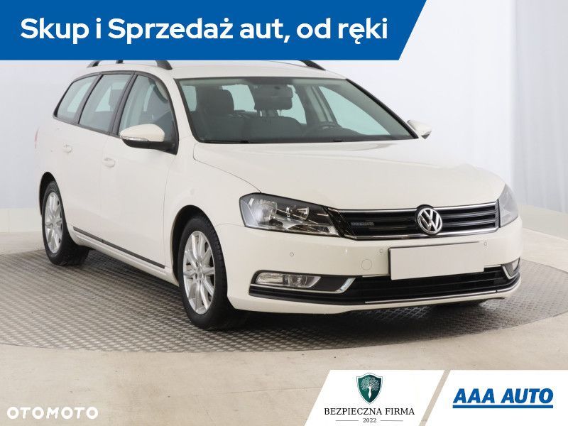 Volkswagen Passat Variant - 3