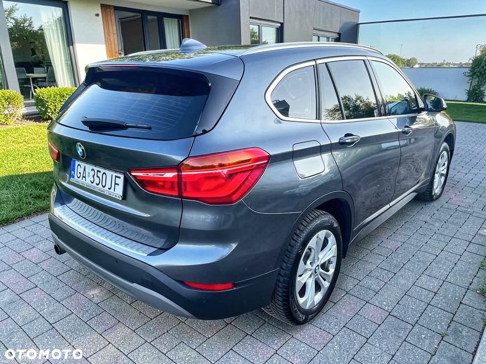 BMW X1 sDrive18i - 3