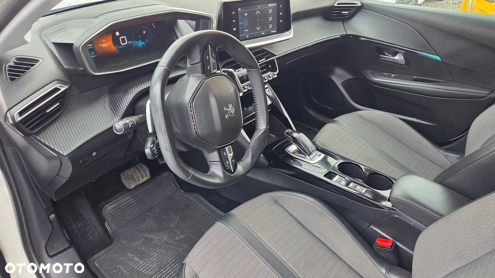 Peugeot 208 Hybrid 110 e-DSC6 Allure - 15