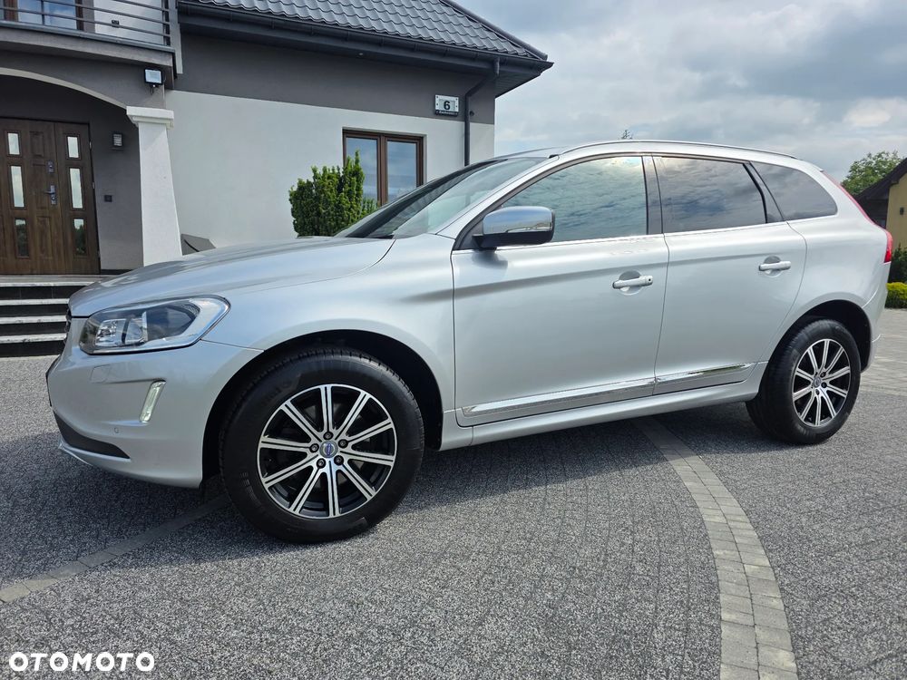 Volvo XC 60 D4 Geartronic Summum - 10