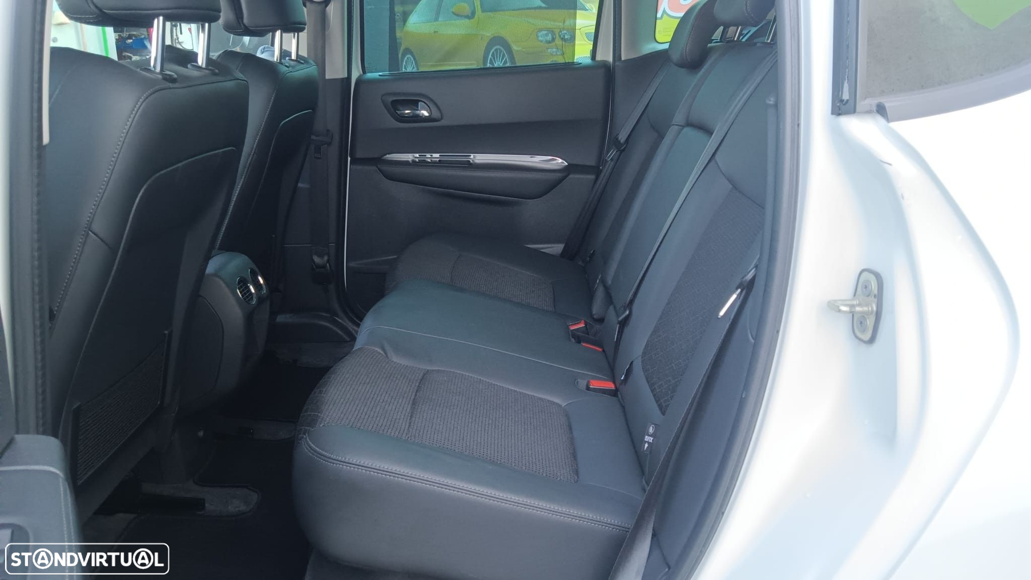 Peugeot 3008 1.6 HDi Allure - 14