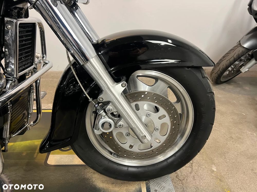 Suzuki VL 1500 Intruder LC - Boulevard C90 - 8