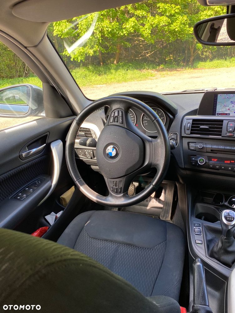 BMW Seria 1 118i - 12