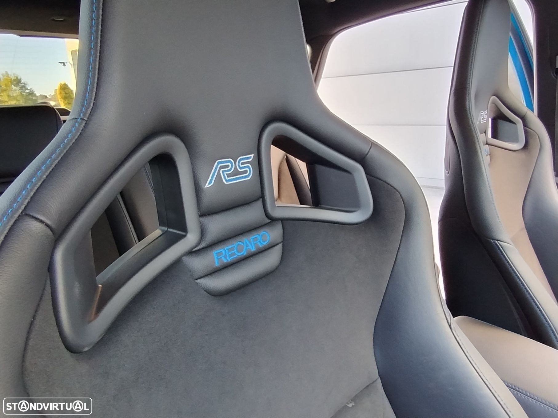 Ford Focus 2.3 EcoBoost RS - 34