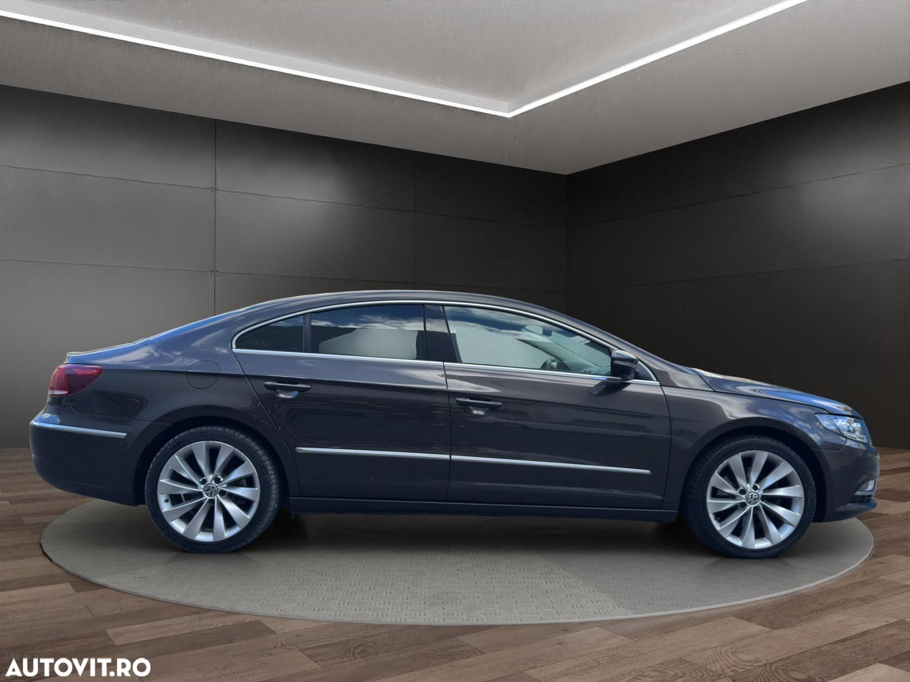 Volkswagen Passat CC - 17