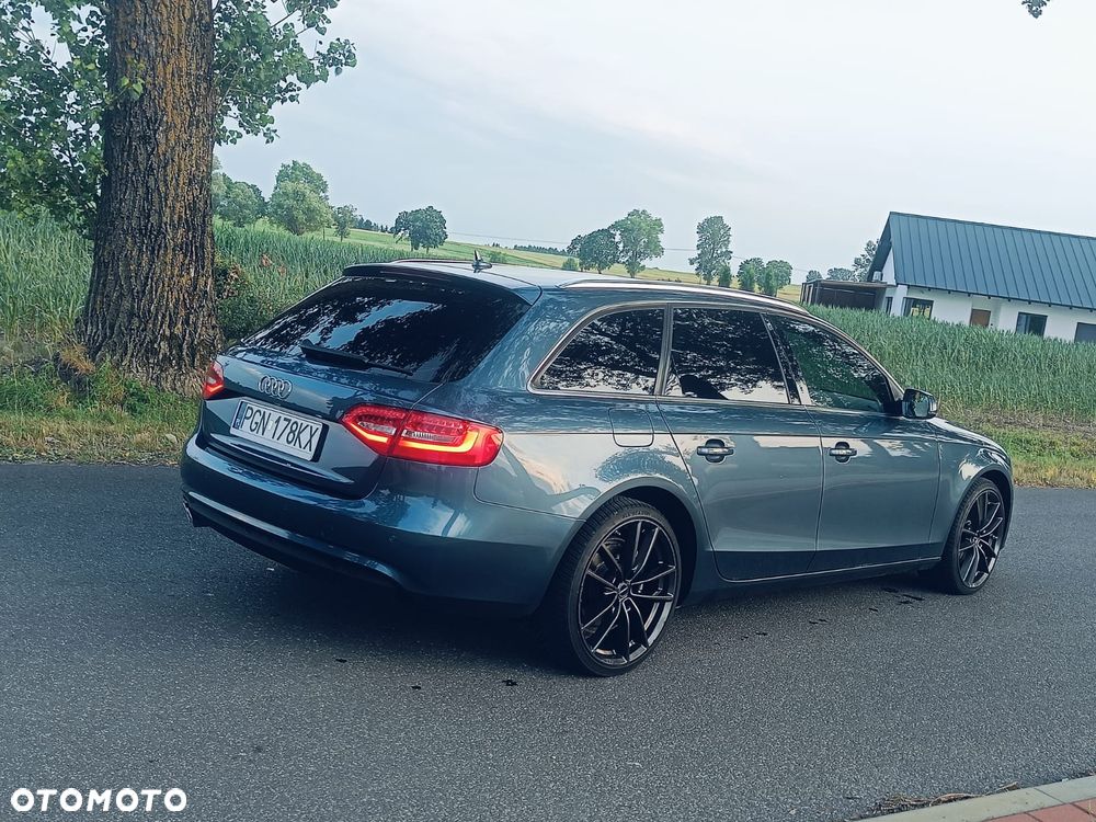 Audi A4 Avant - 3