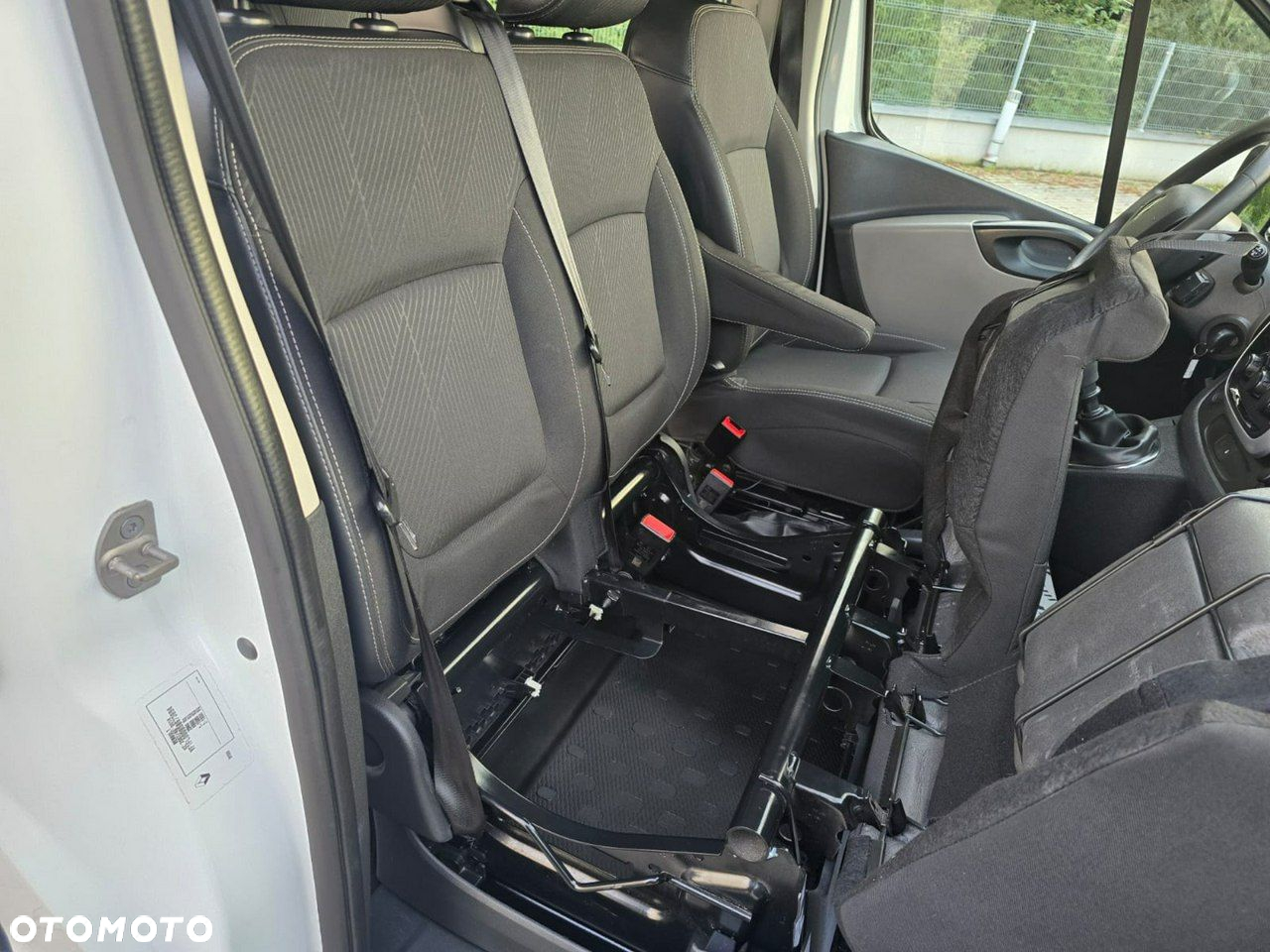 Renault Trafic - 29