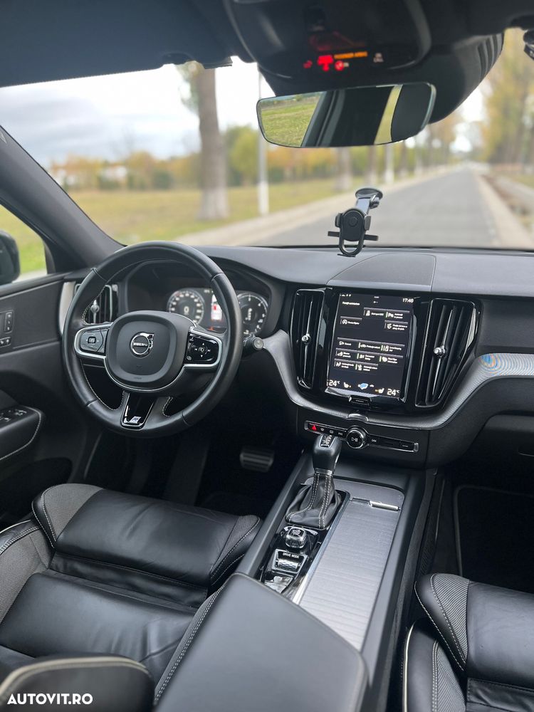 Volvo XC 60 D4 R-Design - 7