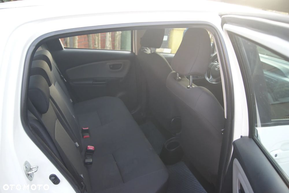 Toyota Yaris 1.4 D-4D Life - 13