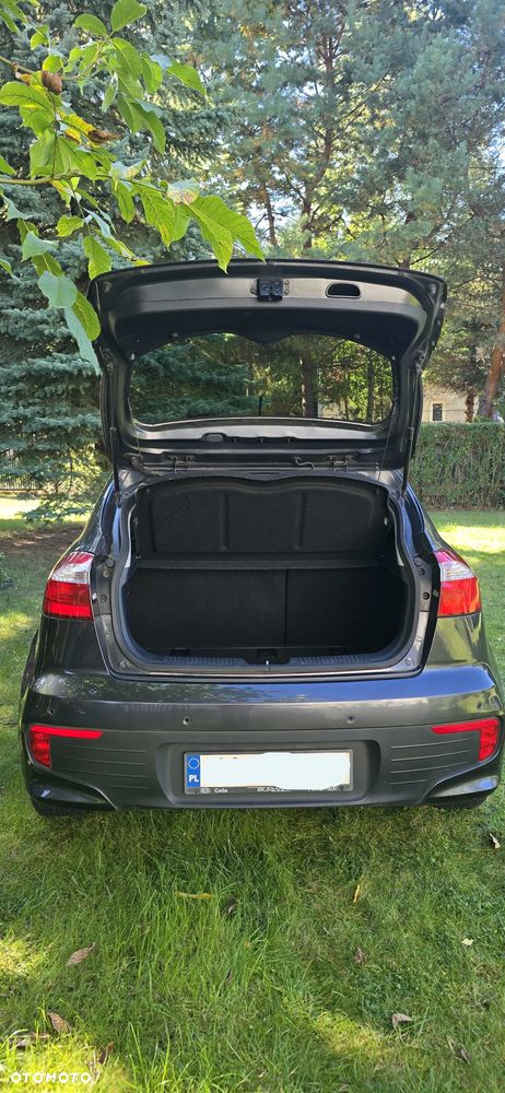 Kia Rio 1.2 XL Business Line - 17