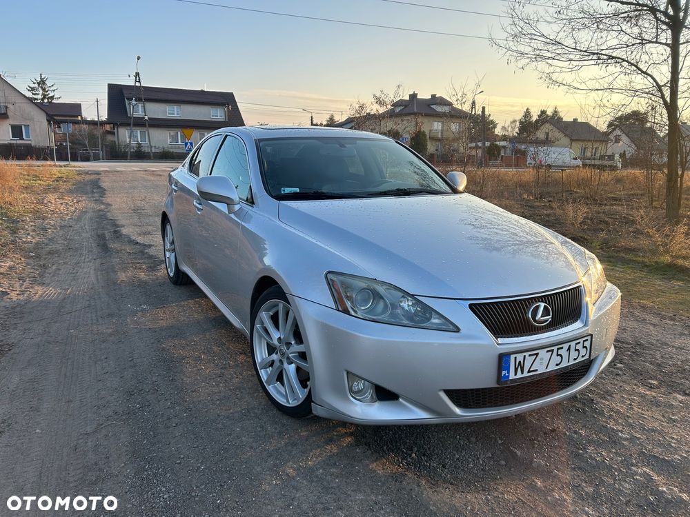 Lexus IS 250 Luxury Line - 4