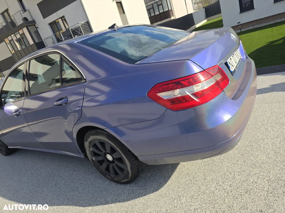 Mercedes-Benz E 200 CDI DPF BlueEFFICIENCY Automatik Elegance - 30