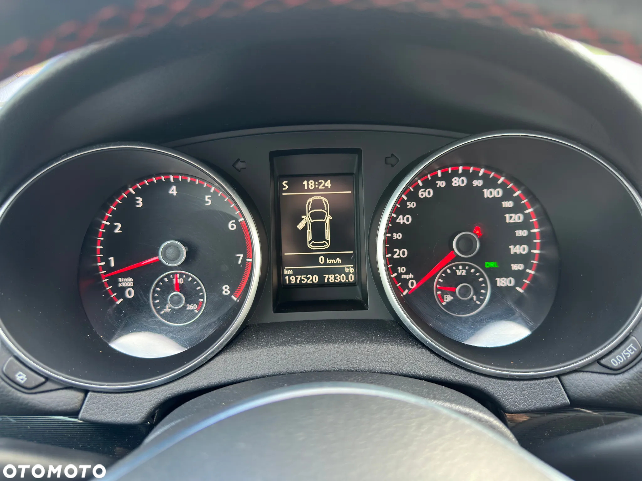 Volkswagen Golf VI 2.0 TSI GTI - 13