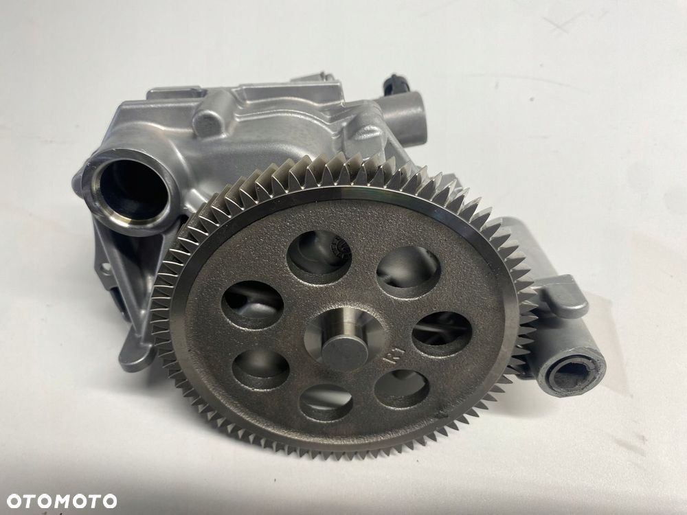 VOLVO XC40 T3 1.5 HYBRYDA POMPA OLEJU 2017- - 1