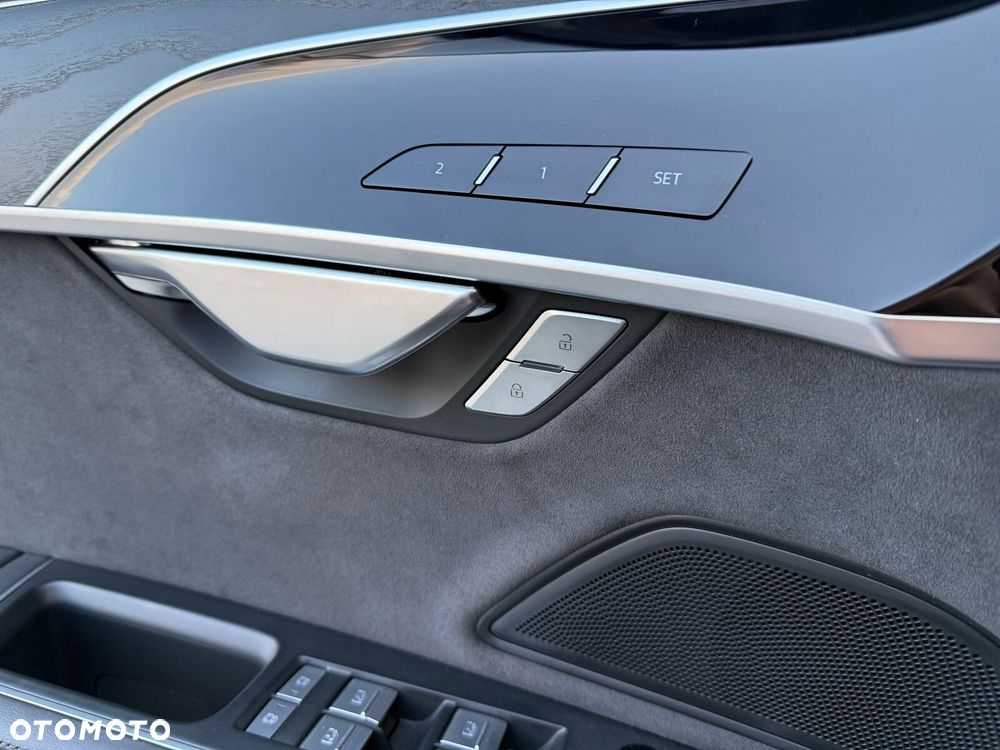 Audi A8 - 29