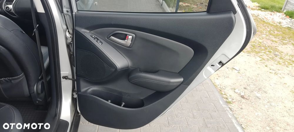 Hyundai ix35 2.0 4WD Premium - 22