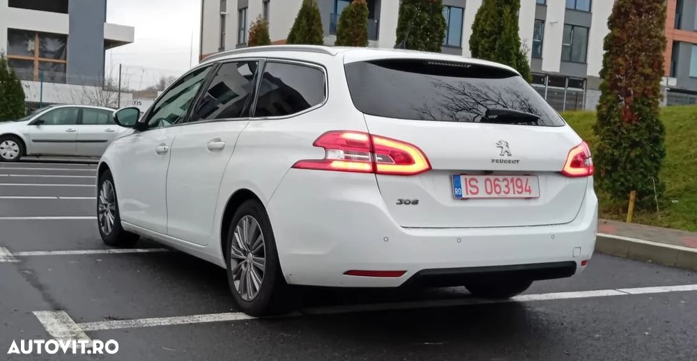 Peugeot 308 - 4