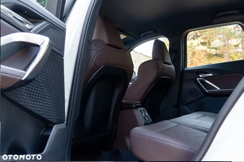 BMW X1 sDrive20i mHEV - 24