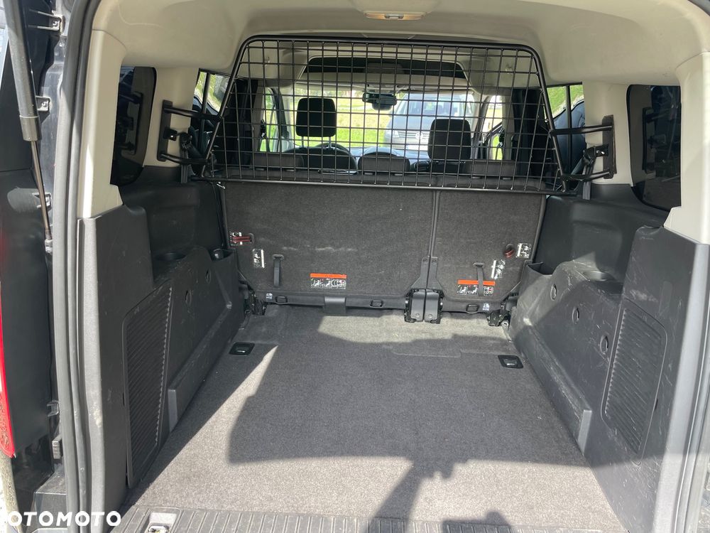 Ford Tourneo Connect - 14
