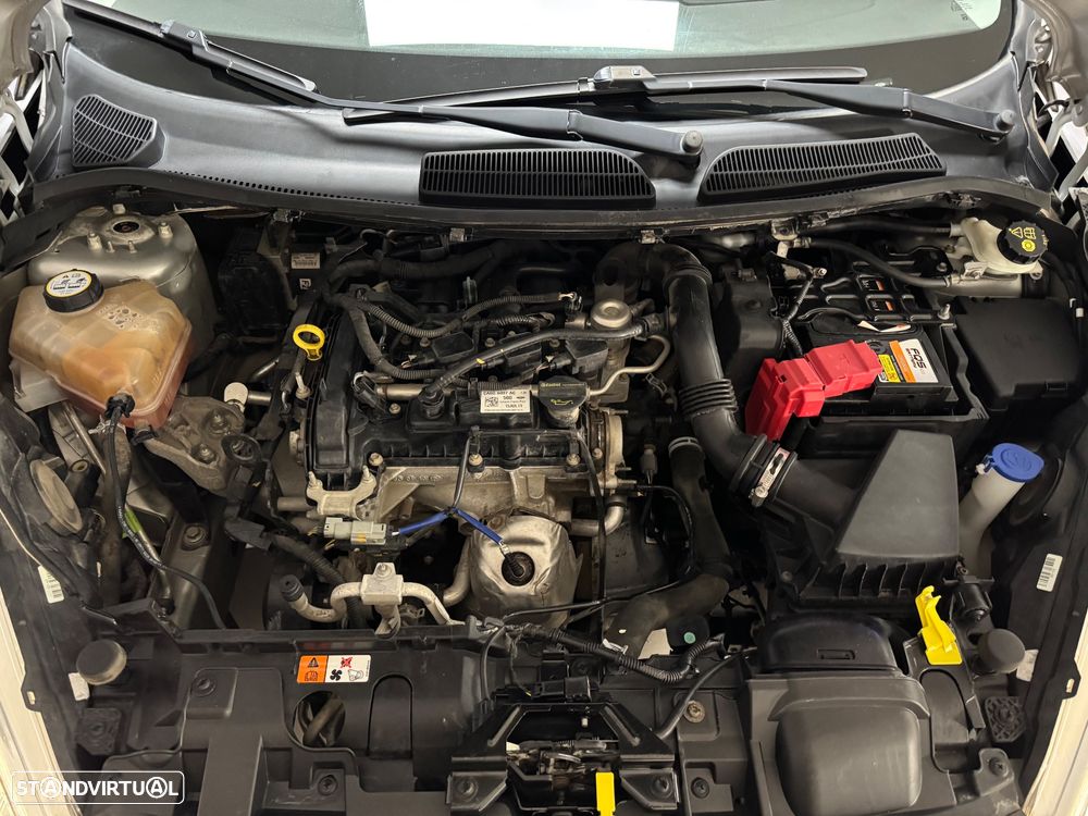Ford Fiesta 1.0 T EcoBoost Titanium - 22