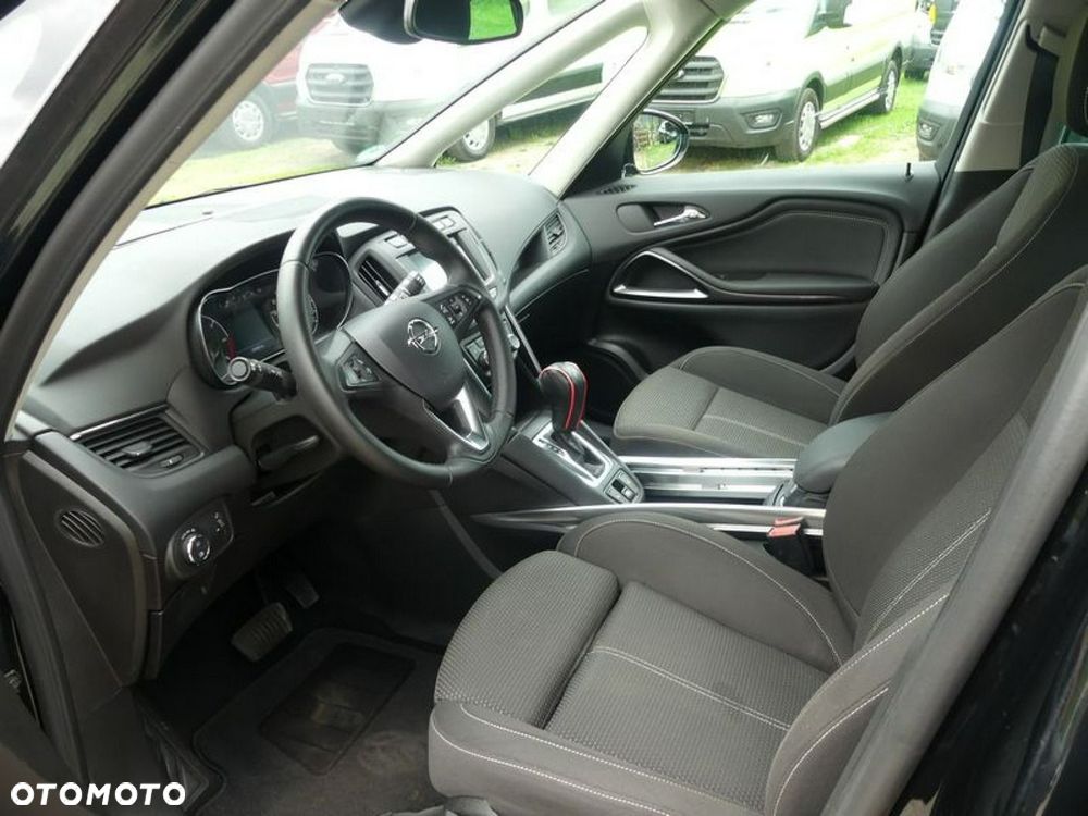 Opel Zafira Tourer 2.0 CDTI Automatik Edition - 4