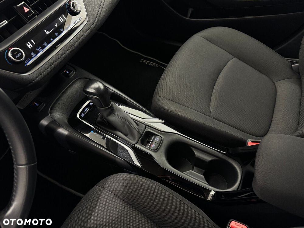 Toyota Corolla 1.8 Hybrid Comfort - 25